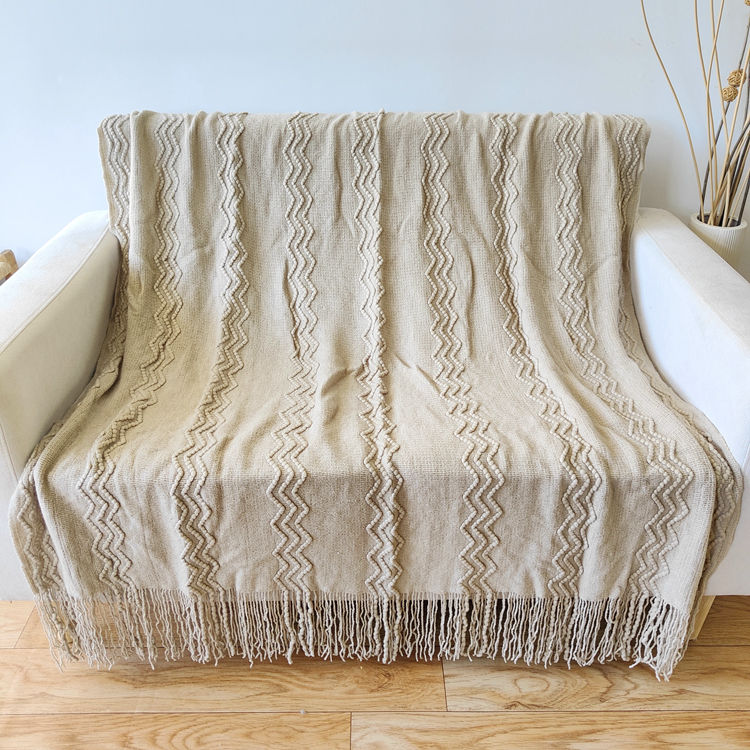 Chevron Warp Knitted Throw For Home